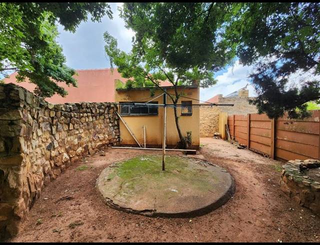 3 BEDROOM HOUSE FOR SALE IN GREENHILLS